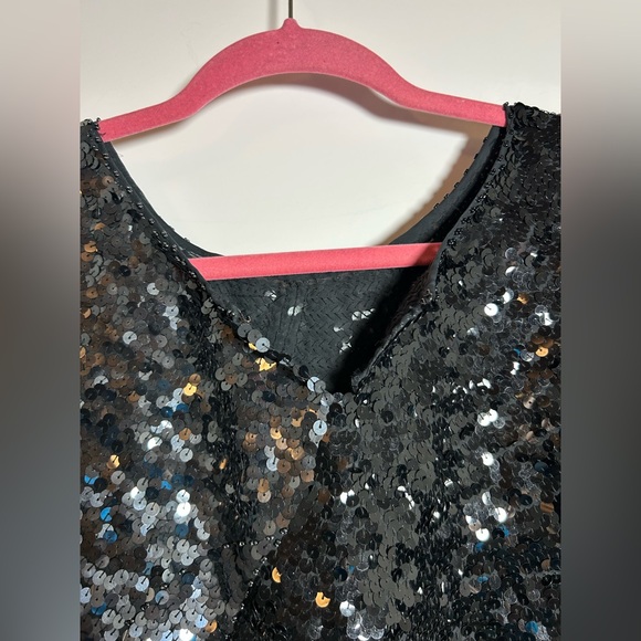 Medium sequin sparkle top - Picture 4 of 6